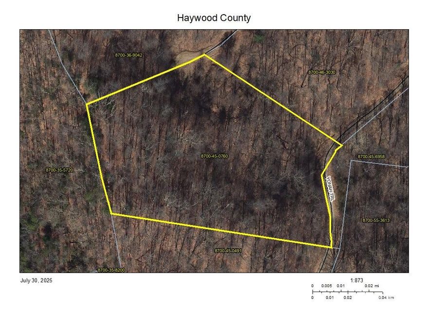 Come see this very private, large building lot in Roaming Elk Hills subdivision listed 18K below tax value. This is priced to sell and seller is motivated and asking for all offers. If you're looking to build be sure to add this one to your list of lots to see.