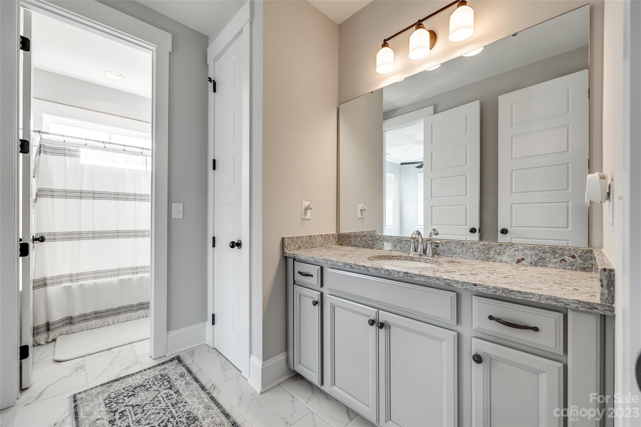 Riverwalk - Residential