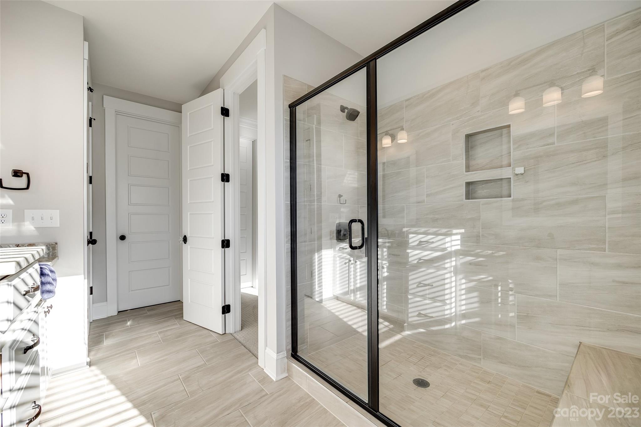 Riverwalk - Residential