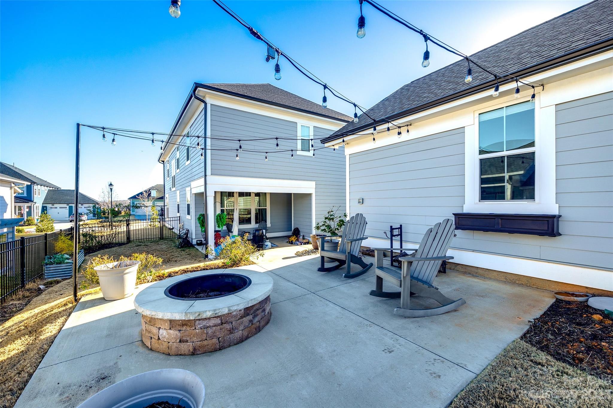 Riverwalk - Residential