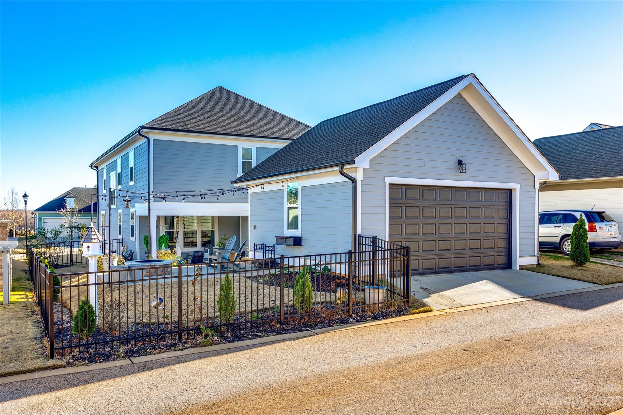 Riverwalk - Residential