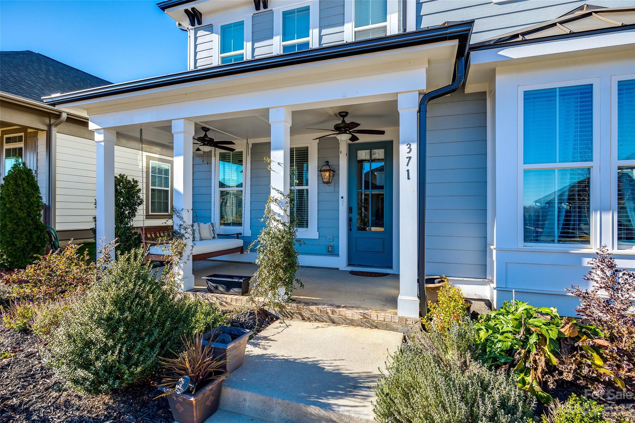 Riverwalk - Residential