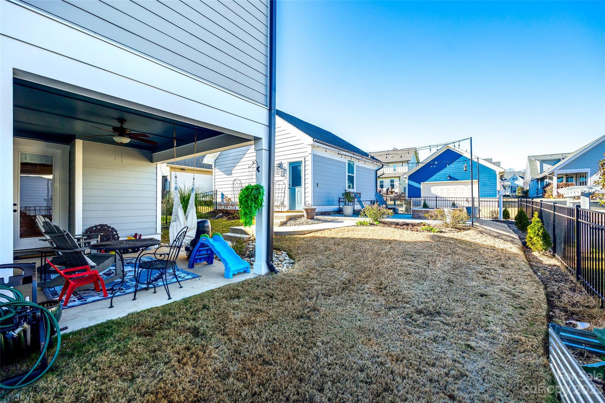 Riverwalk - Residential