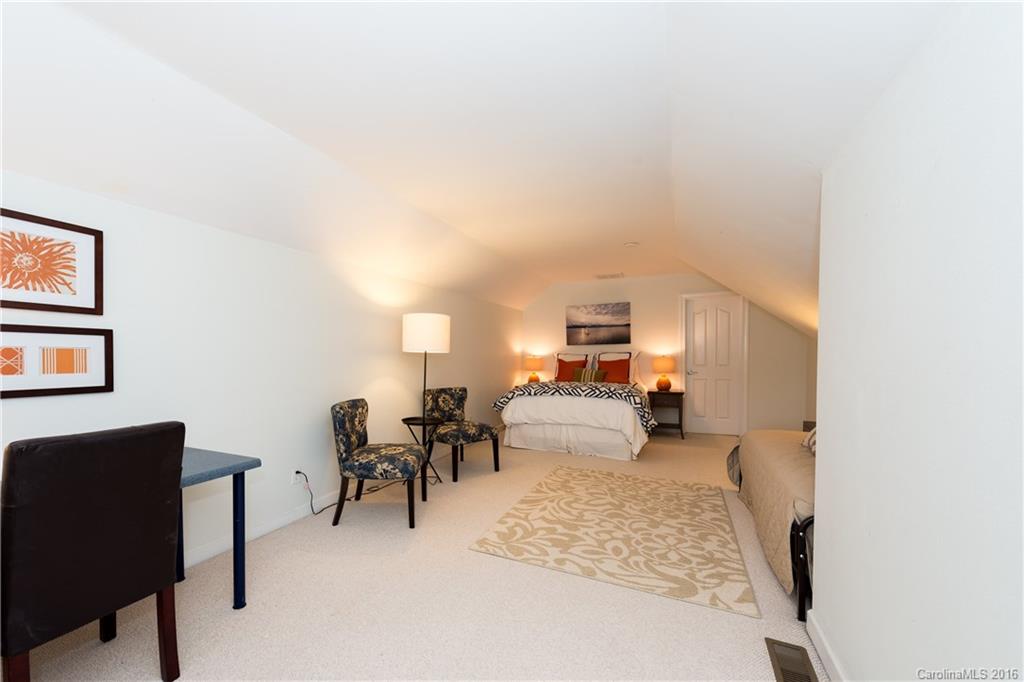 Hunter Oaks - Residential