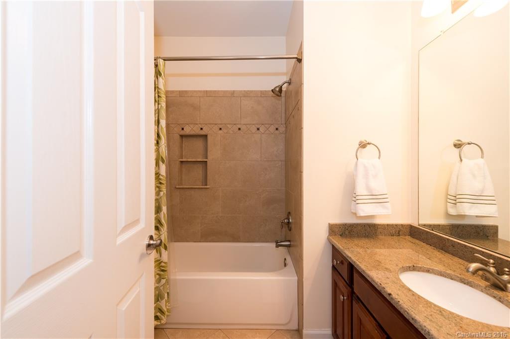 Hunter Oaks - Residential