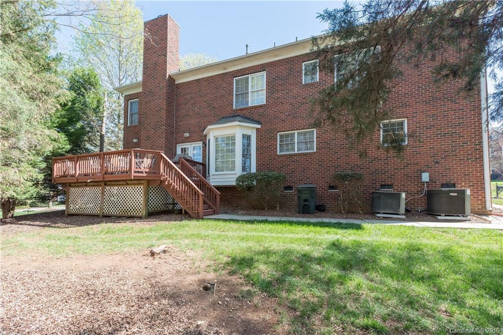 Hunter Oaks - Residential