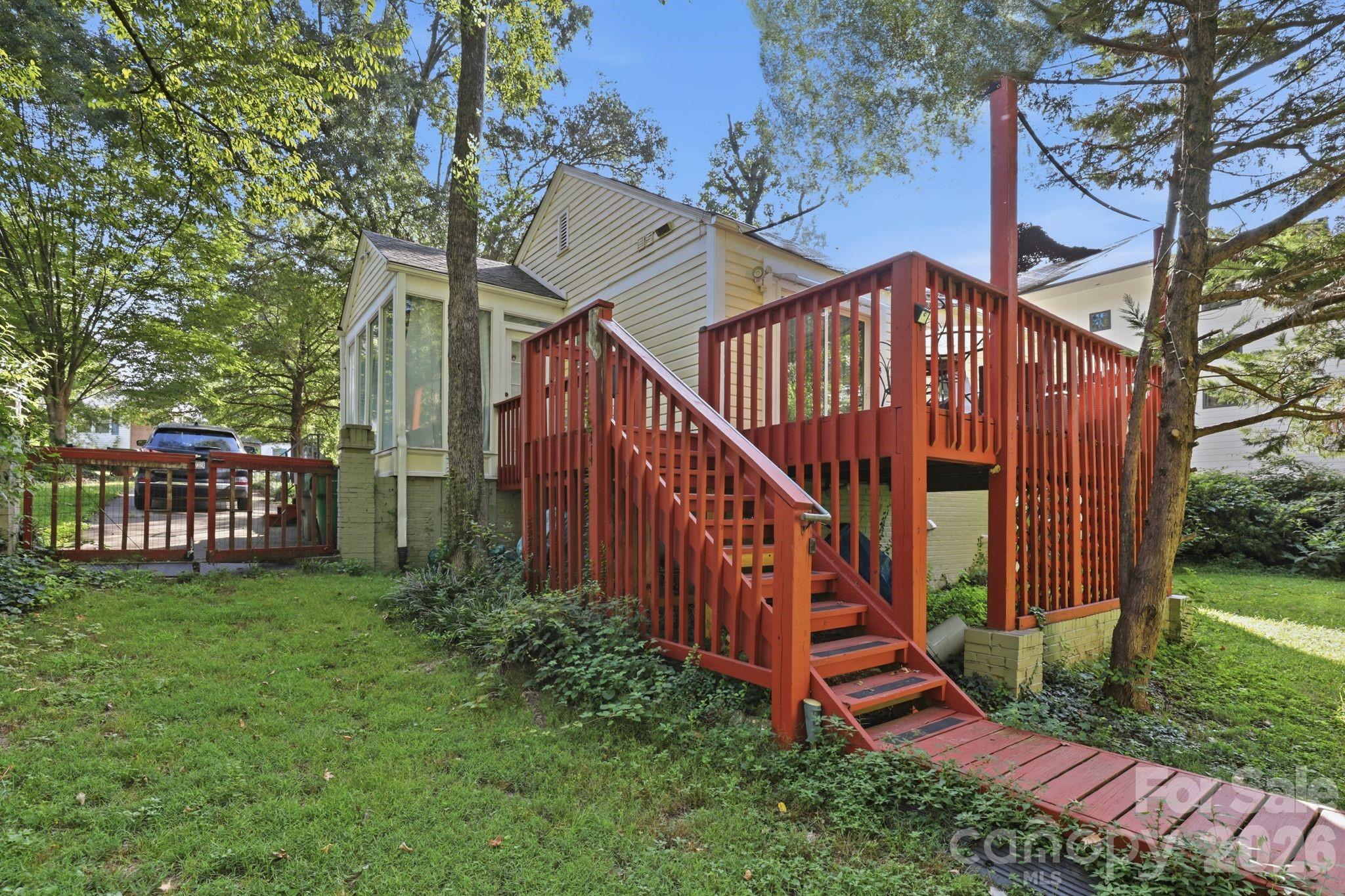 2316 Kingsbury Drive