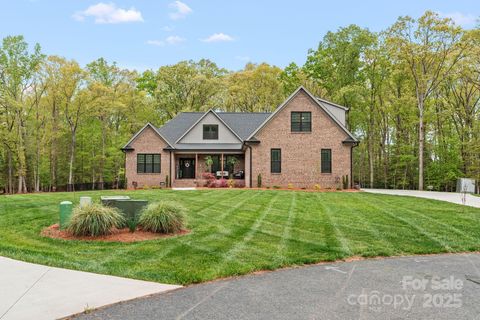 1231 Scout Road Lexington NC 27292