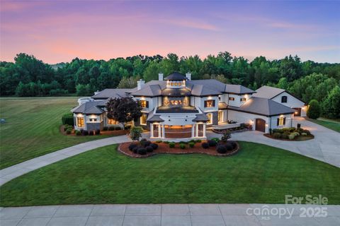 355 Pelham Lane Mooresville NC 28115