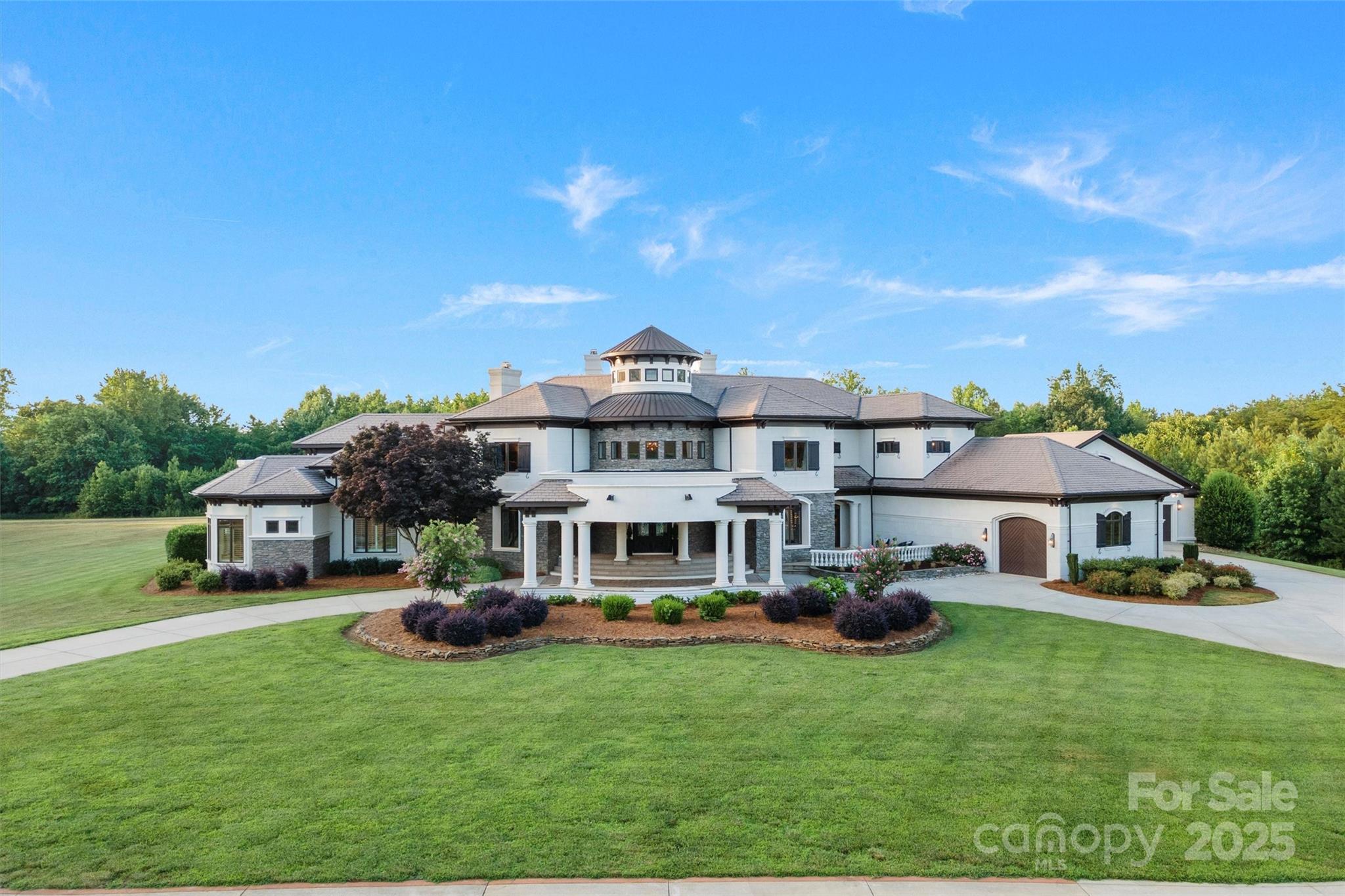 355 Pelham Lane