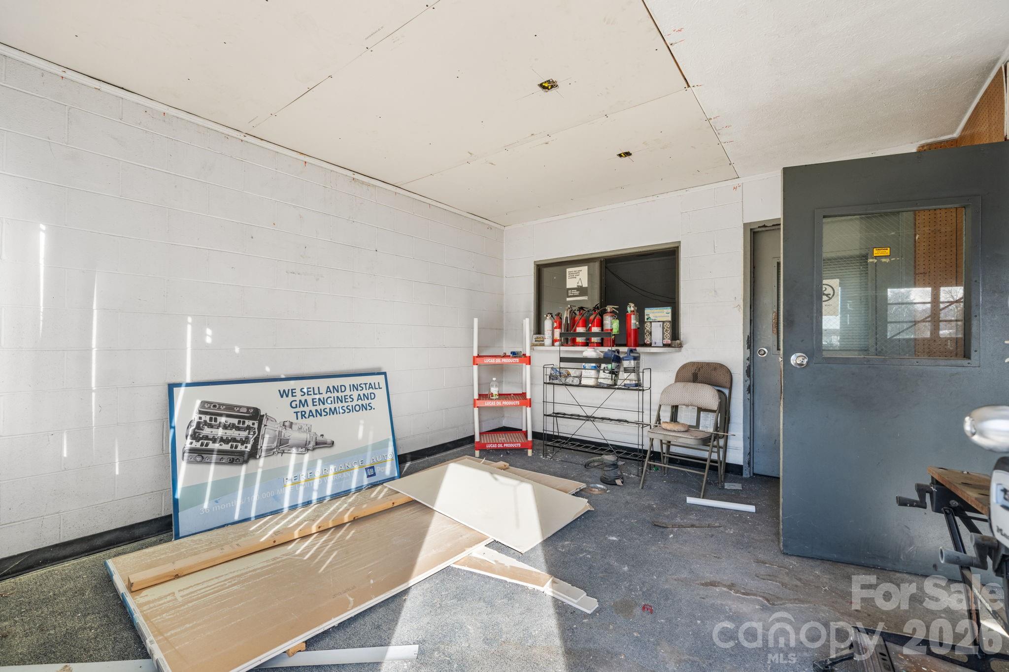 161 Laurel Street NE