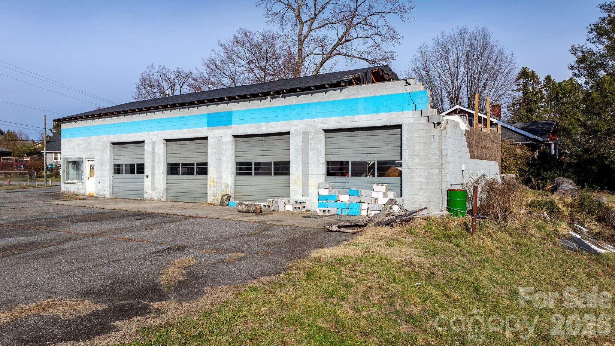 161 Laurel Street NE