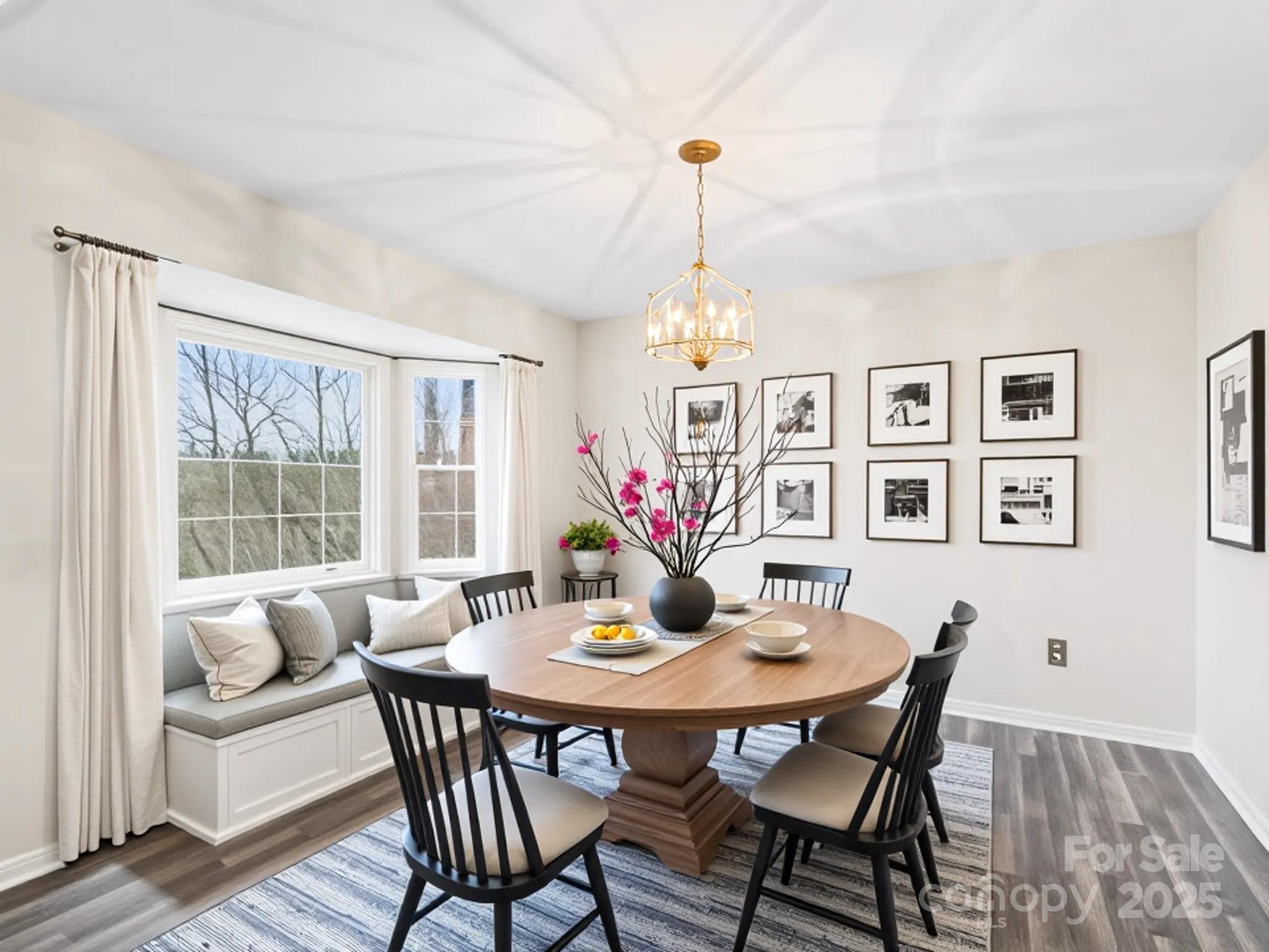 416 Hunters Glen Lane