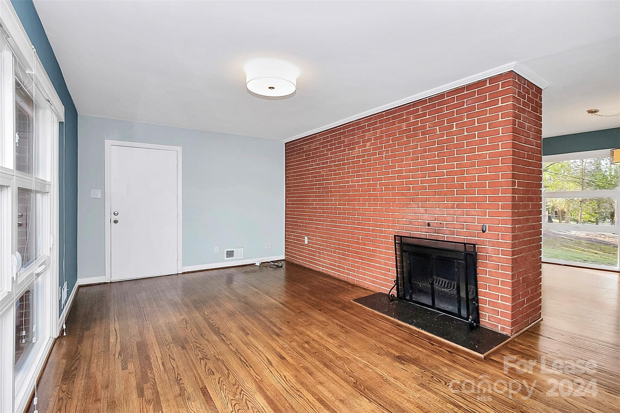 Collins Park - Residential Lease