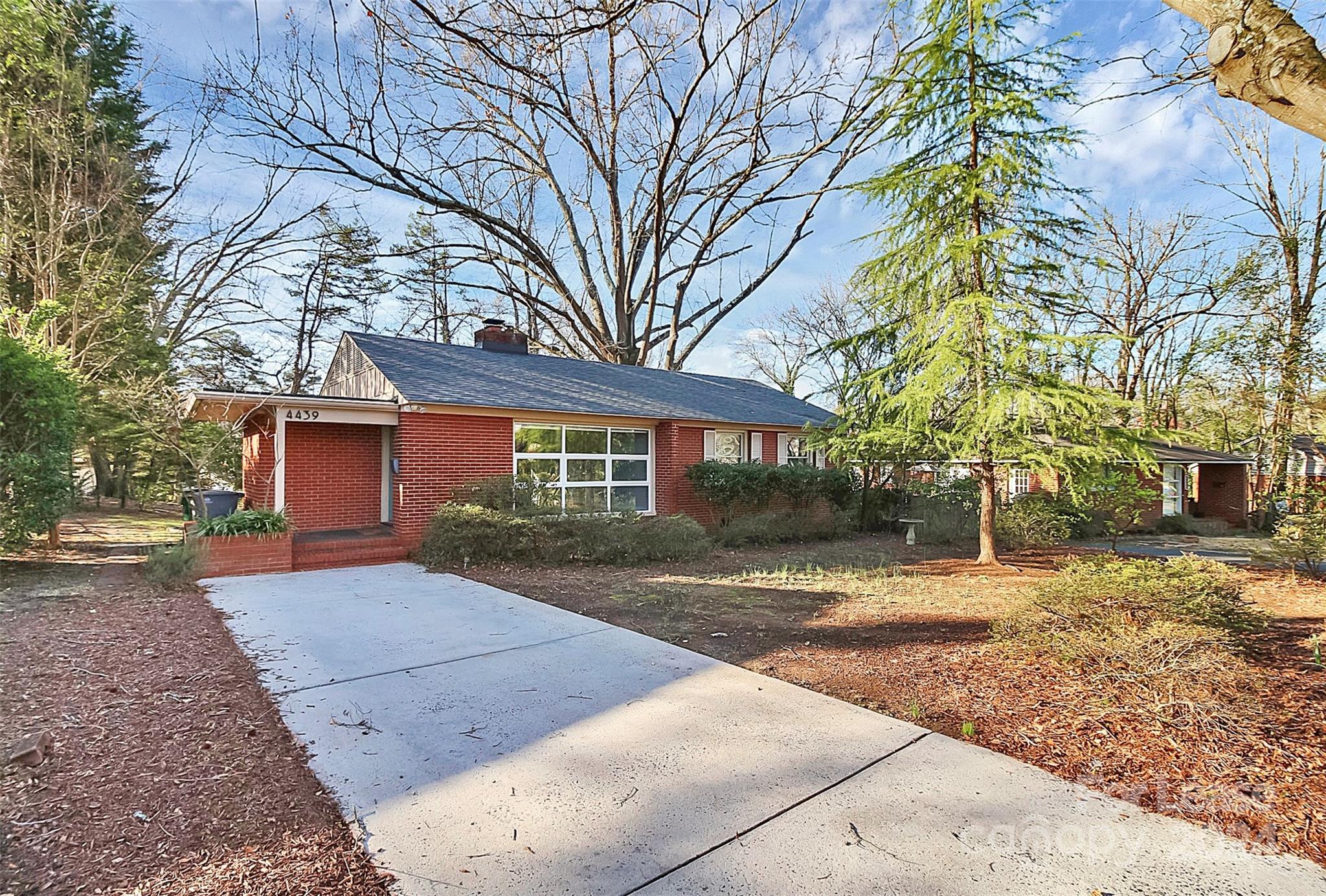 Collins Park - Residential Lease