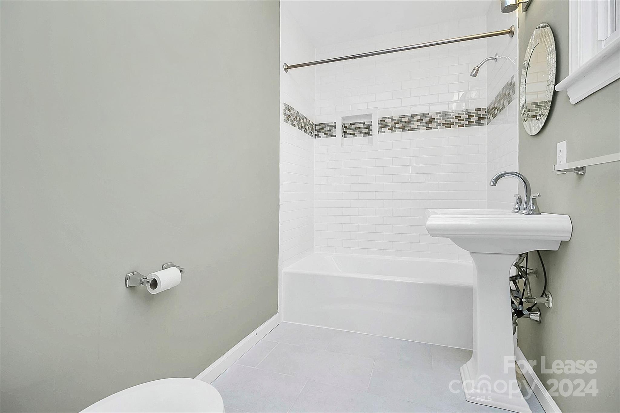 Collins Park - Residential Lease