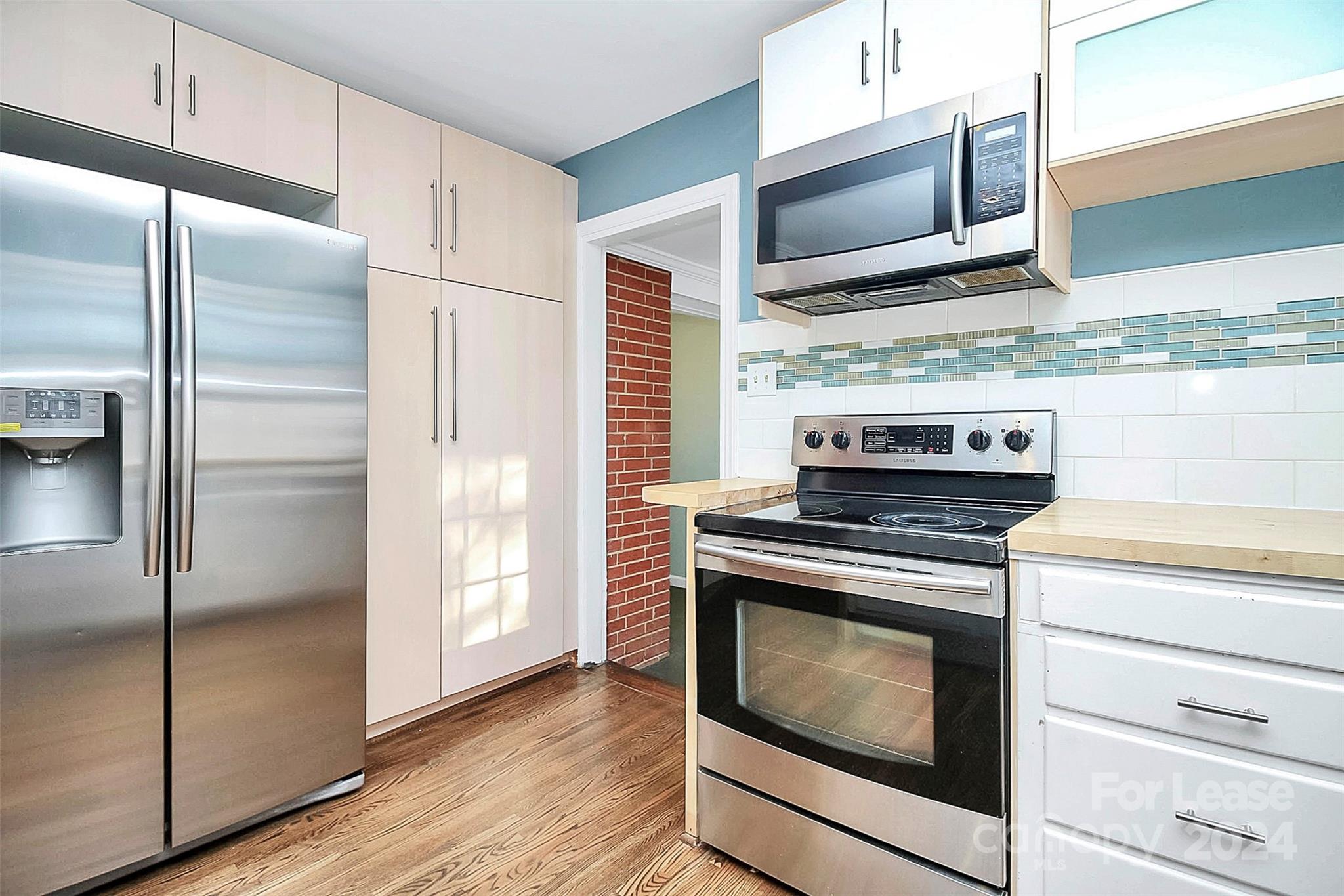 Collins Park - Residential Lease