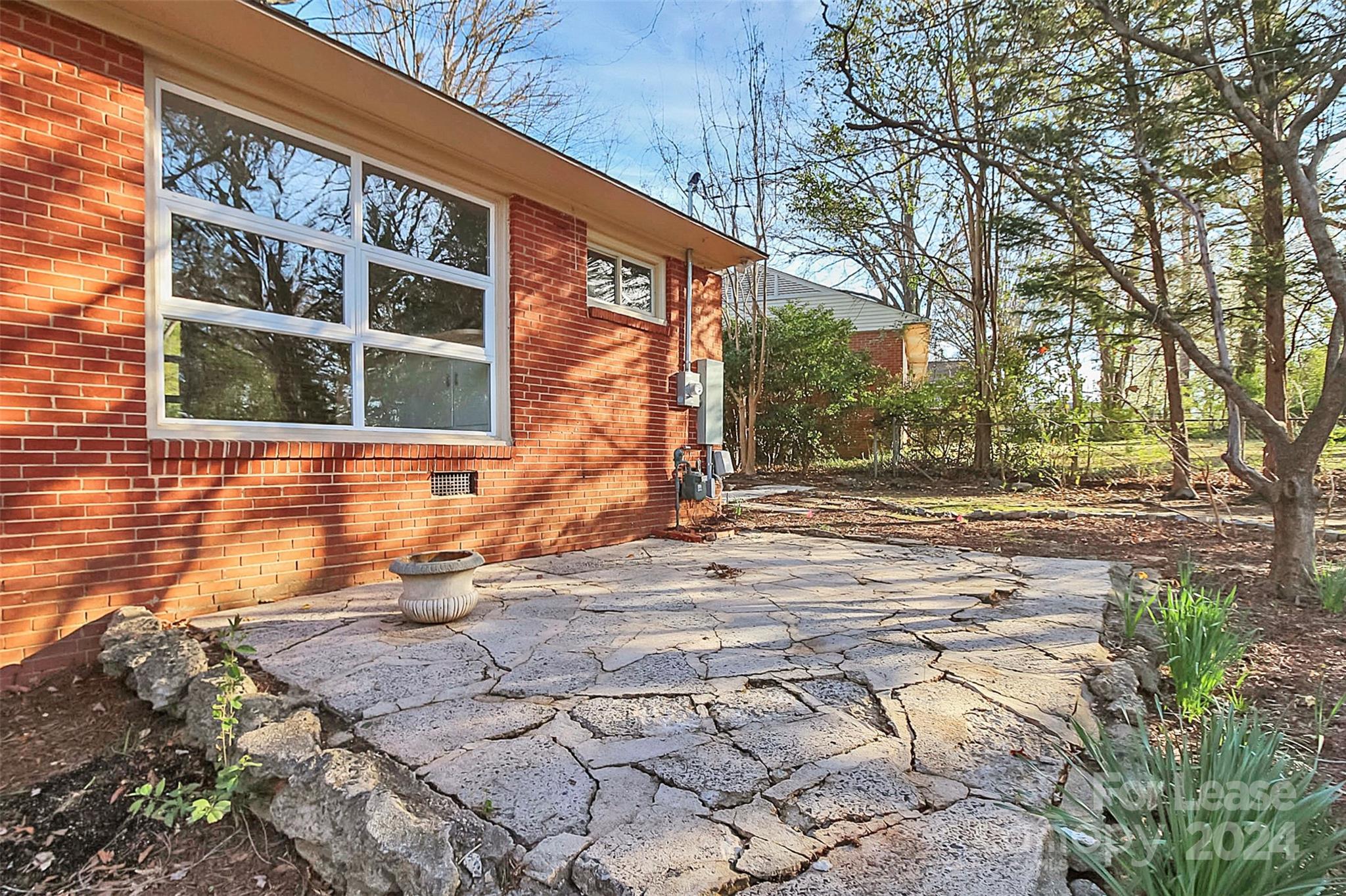 Collins Park - Residential Lease