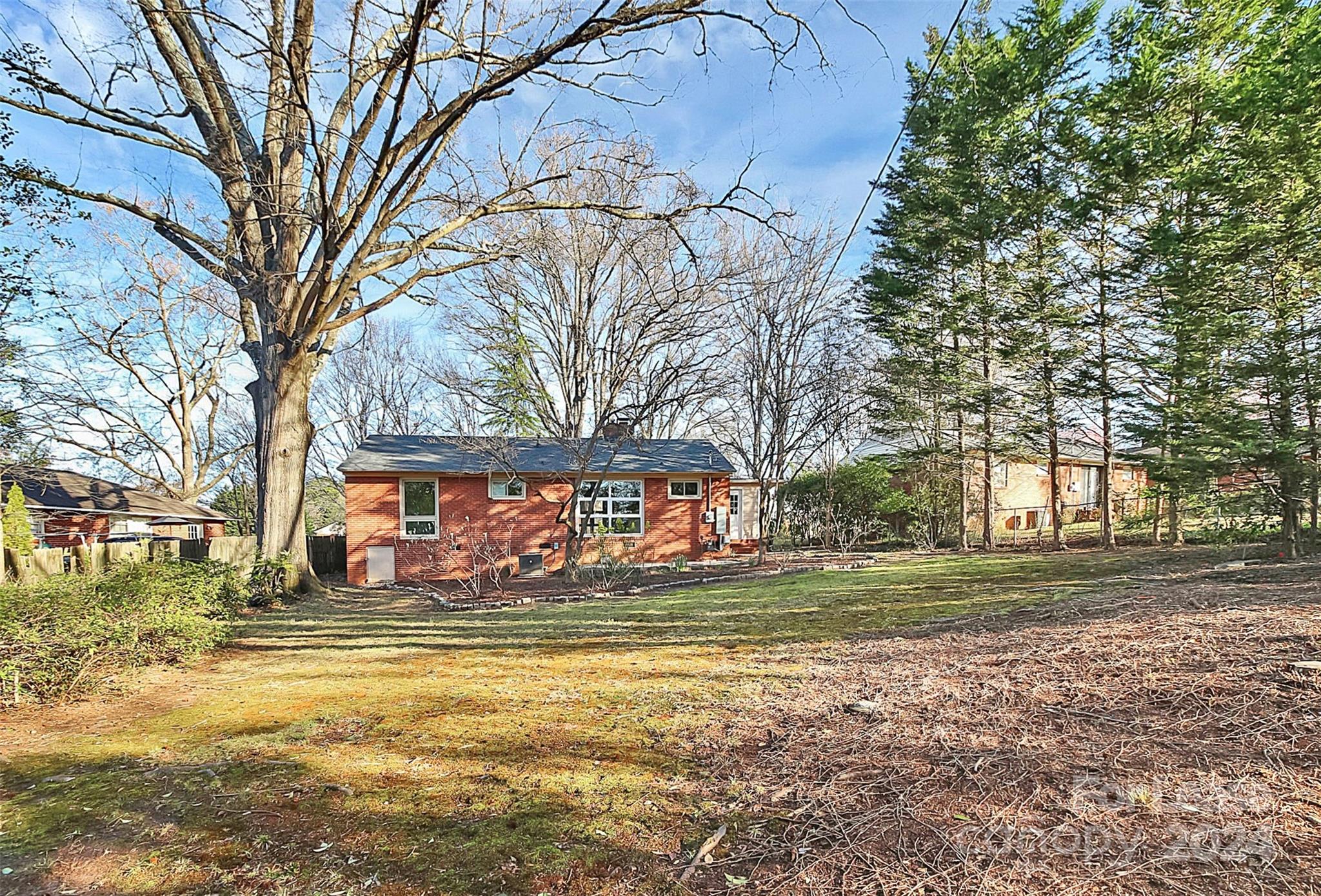 Collins Park - Residential Lease