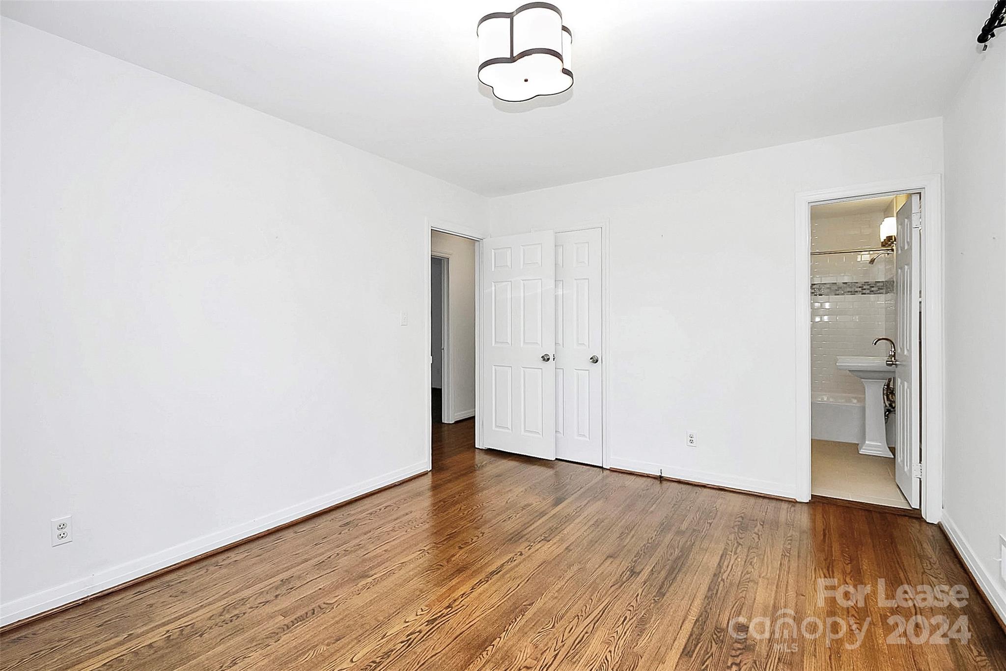 Collins Park - Residential Lease