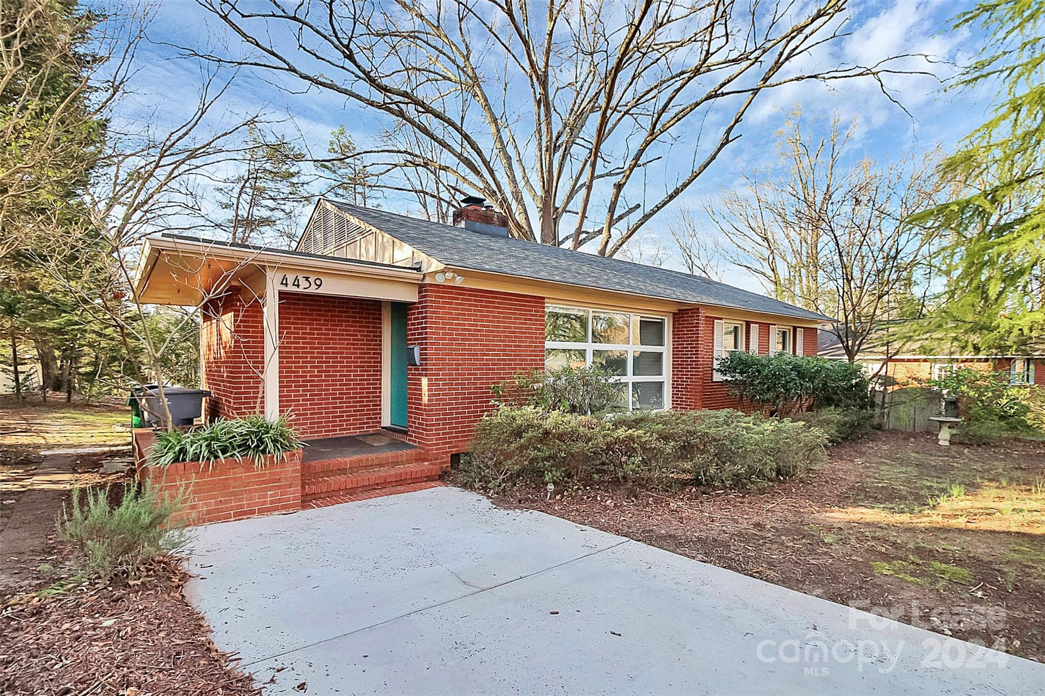 Collins Park - Residential Lease