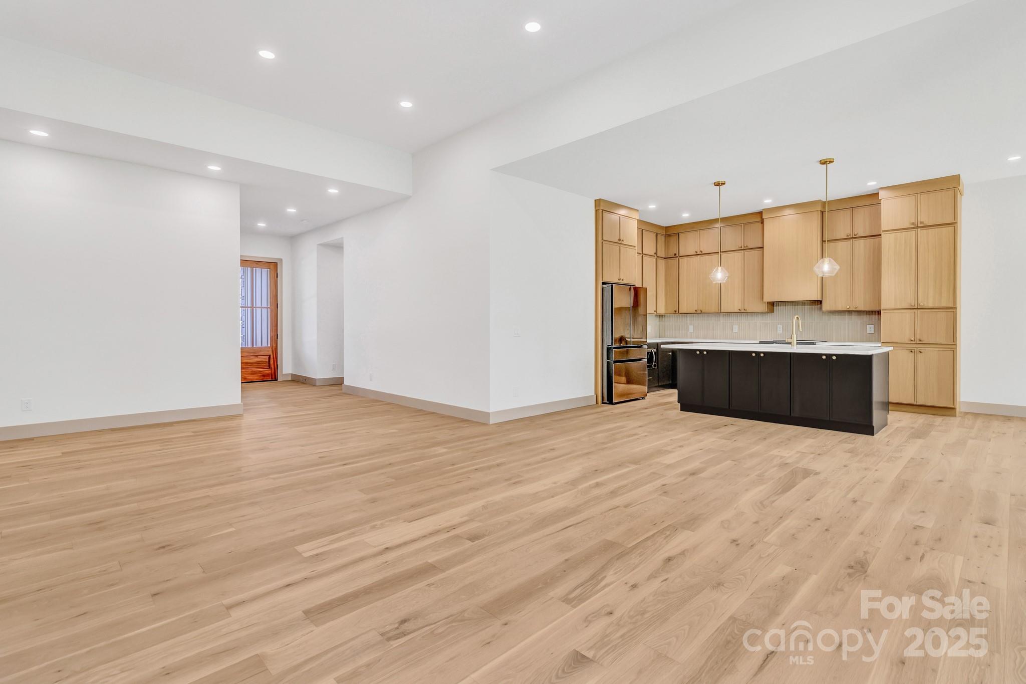 27 Baxter Woods Lane