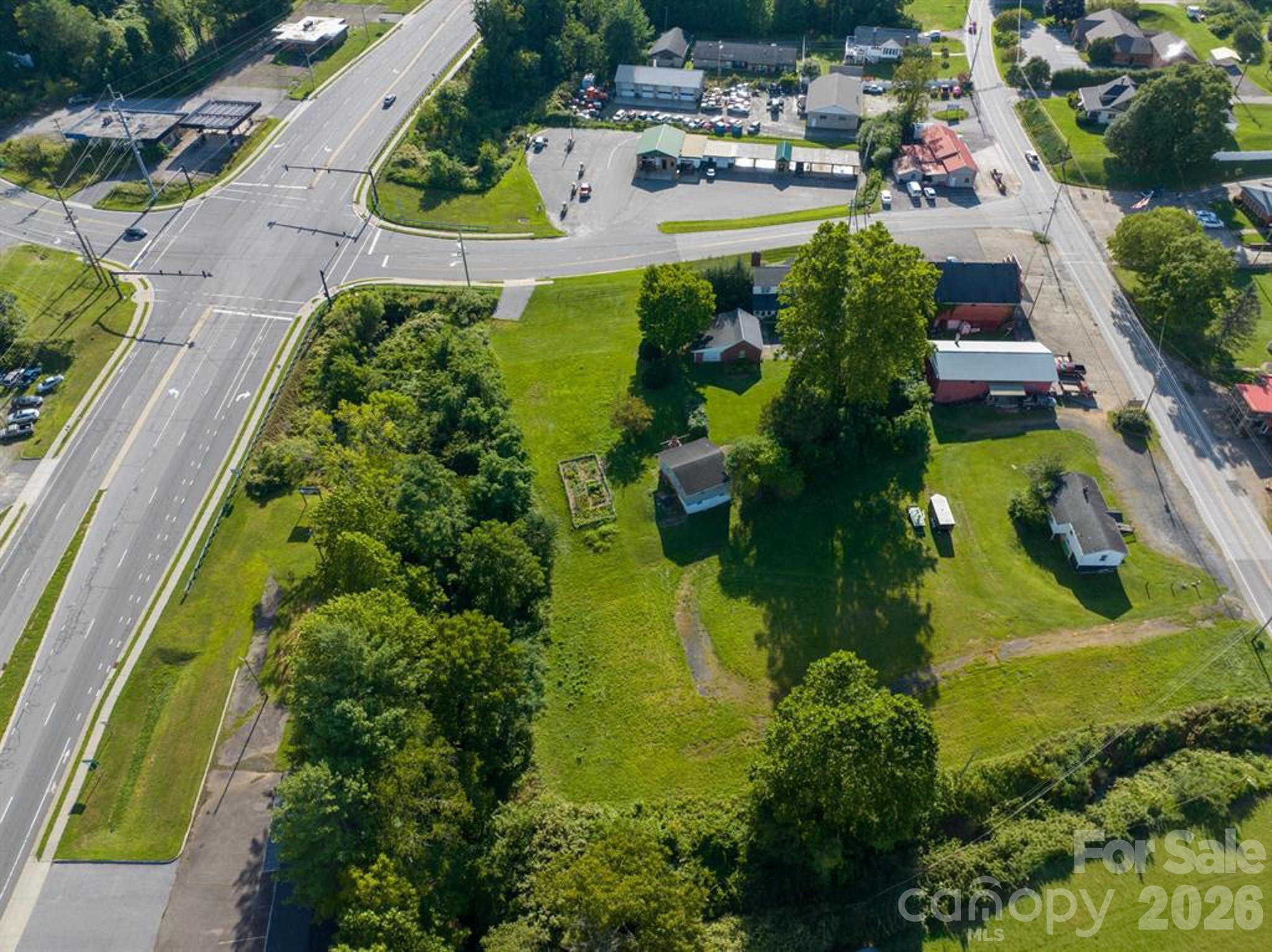 5 Pensacola Road