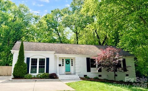 6201 Colchester Place Charlotte NC 28210