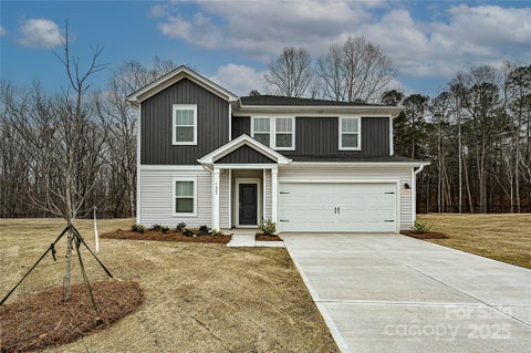 Photo of 2101 Sunflower Circle, Newton, NC 28658 (MLS # 4334181)