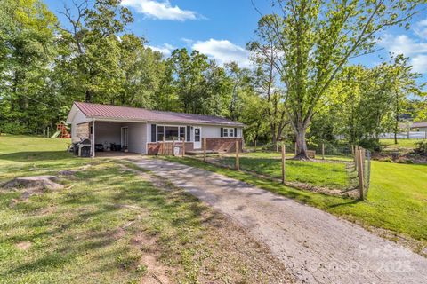 23 Grand Drive Canton NC 28716