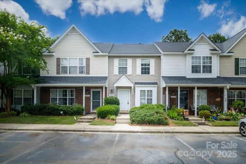 15042 Deshler Court Charlotte NC 28273