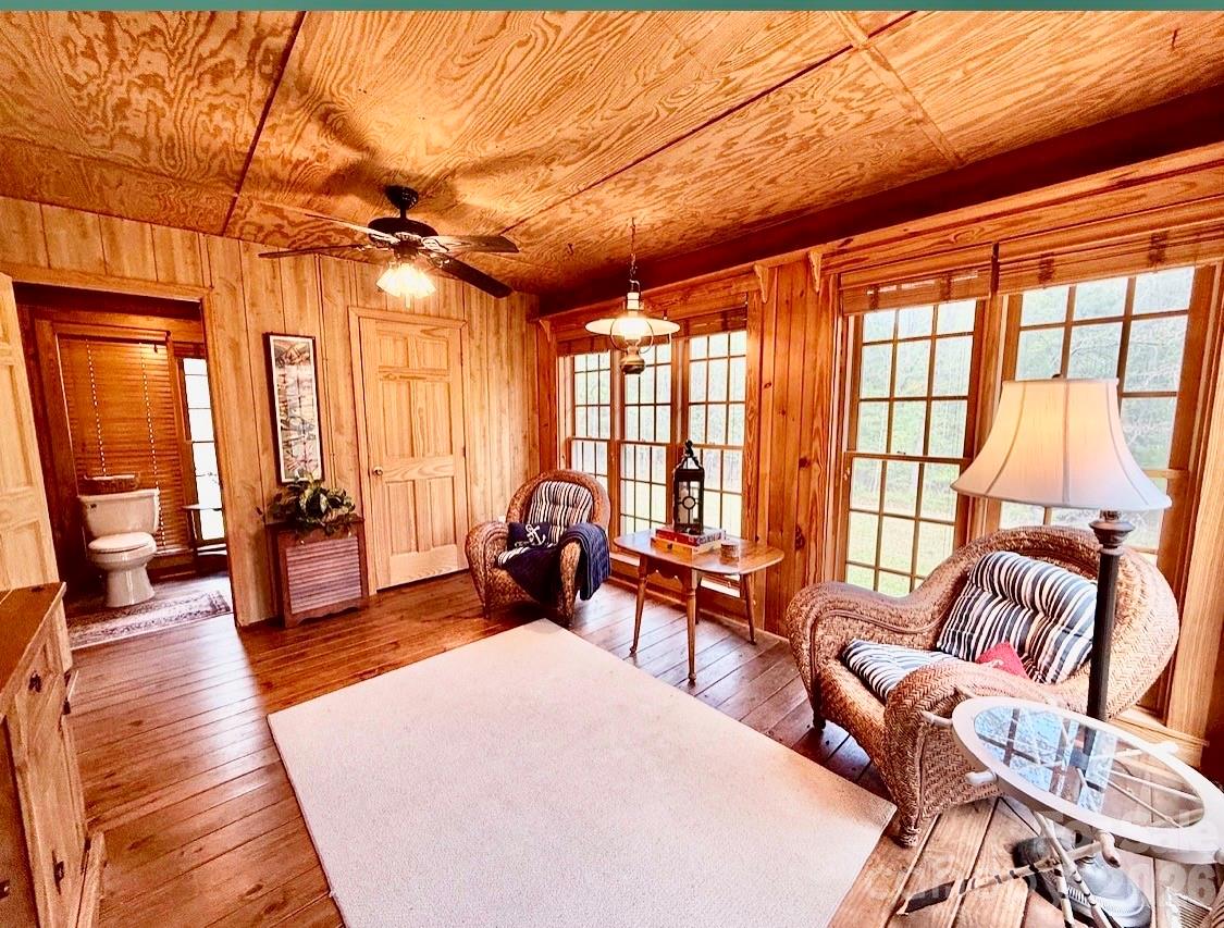 Waters Edge - Residential