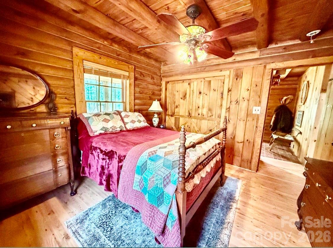 Waters Edge - Residential