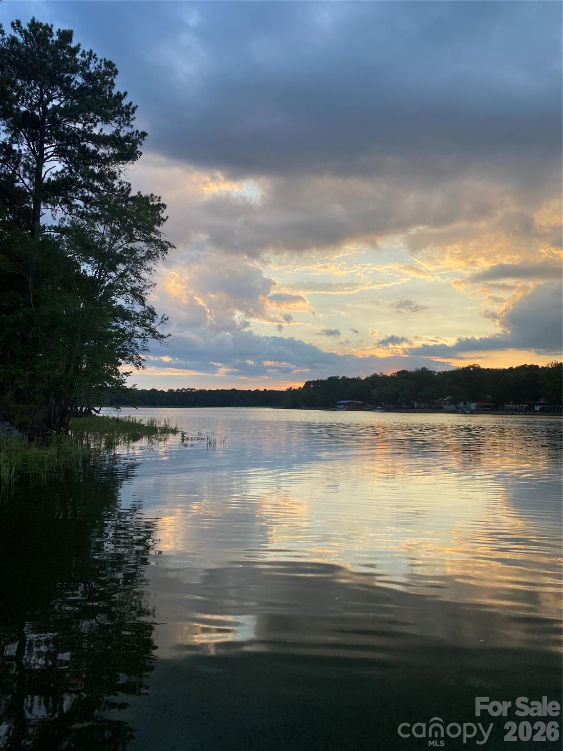 Waters Edge - Residential