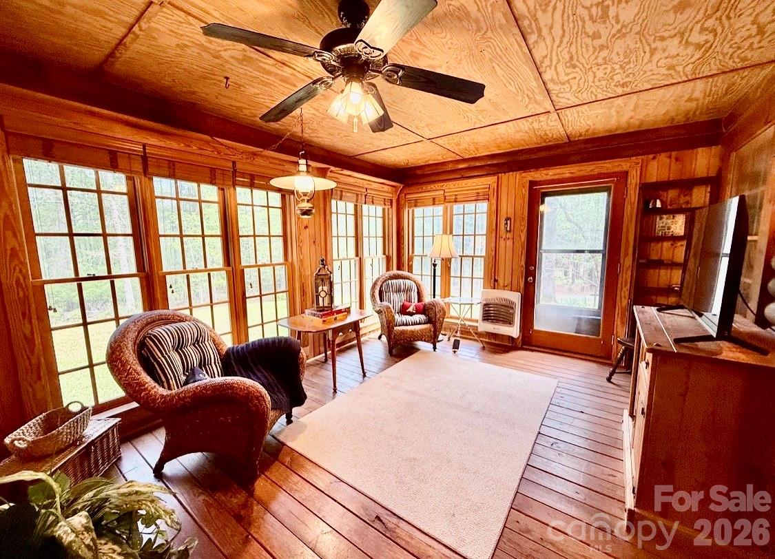 Waters Edge - Residential