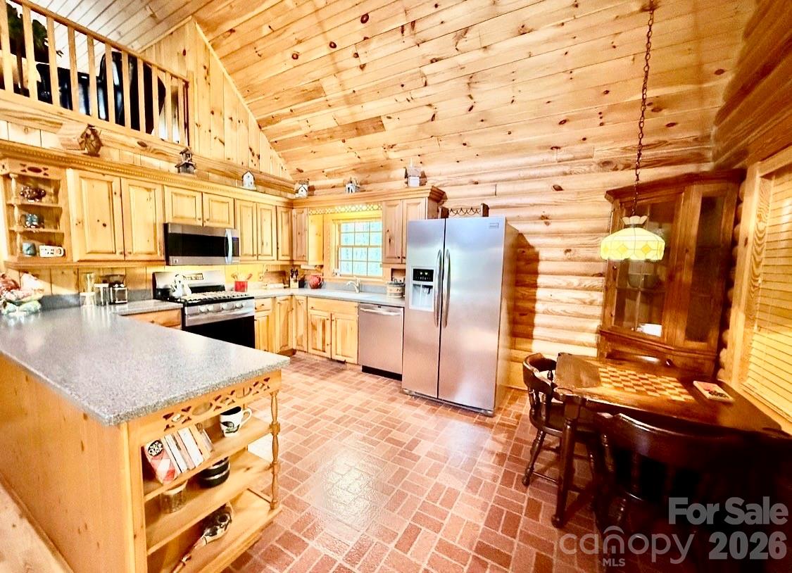 Waters Edge - Residential