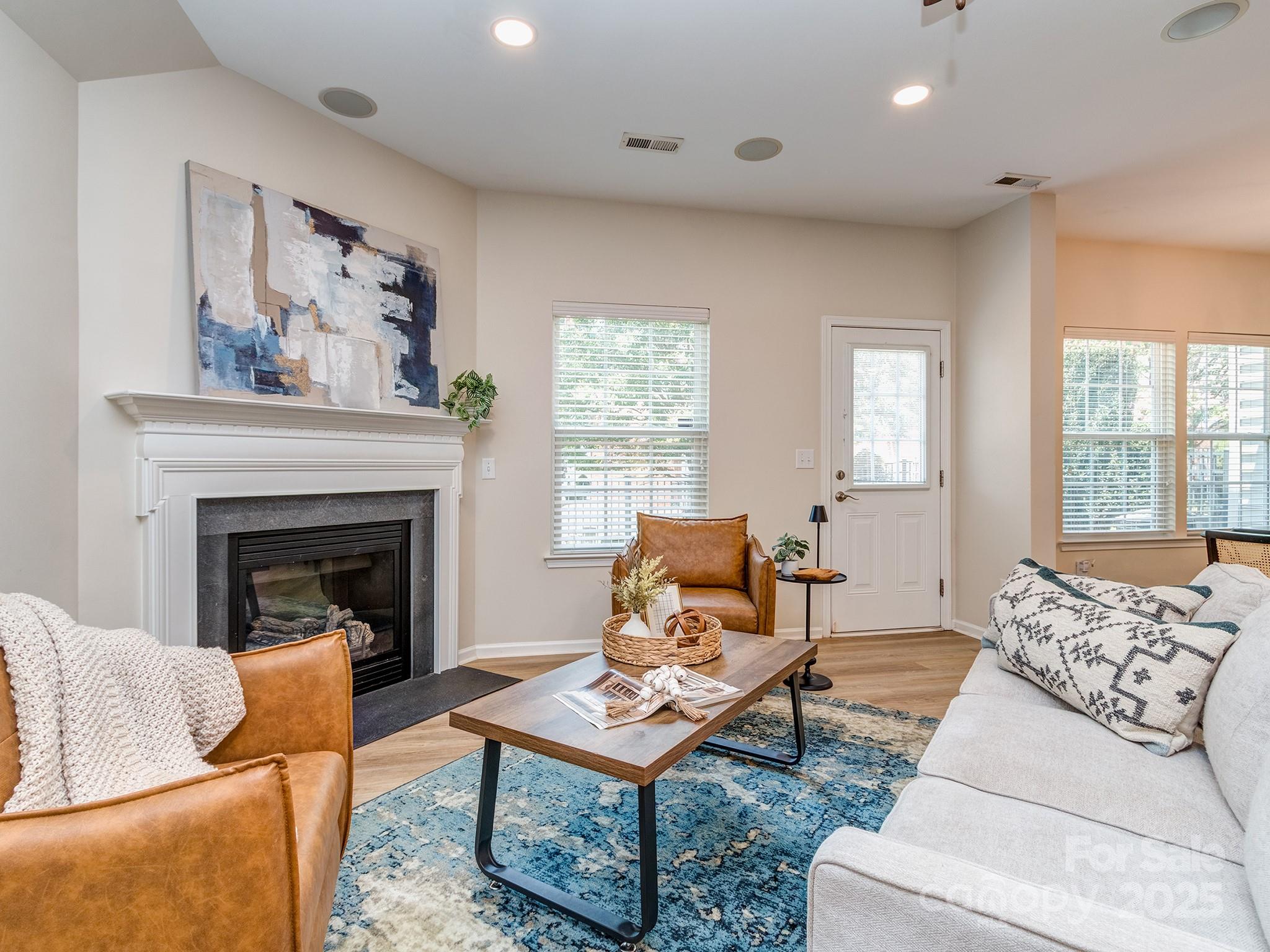 4738 Mount Royal Lane