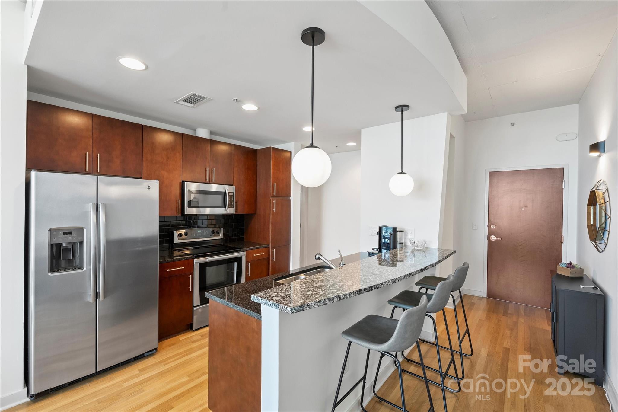 210 N Church Street 1506