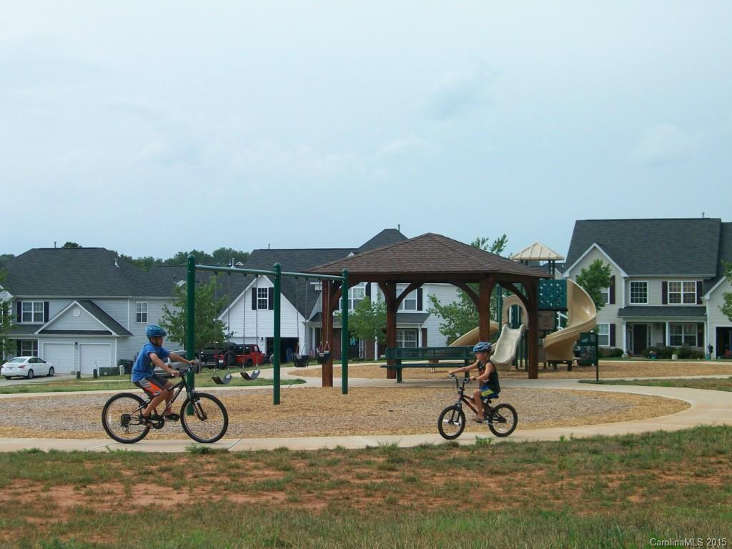 Curtis Pond - Residential