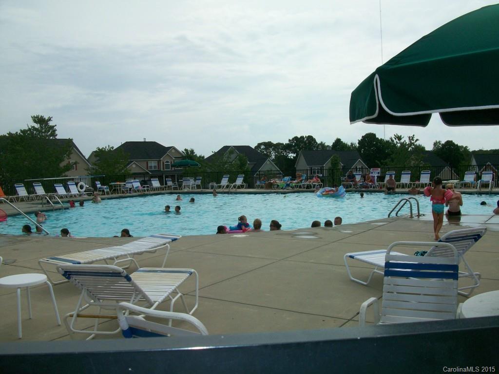 Curtis Pond - Residential