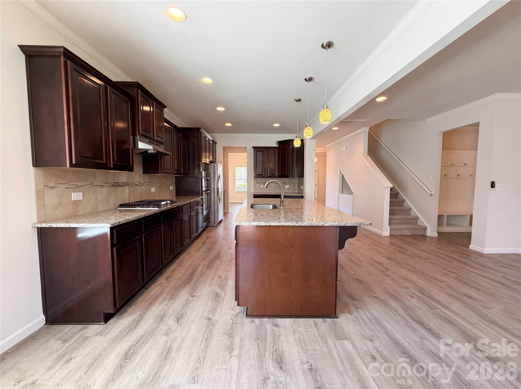 2409 Grinstead Court