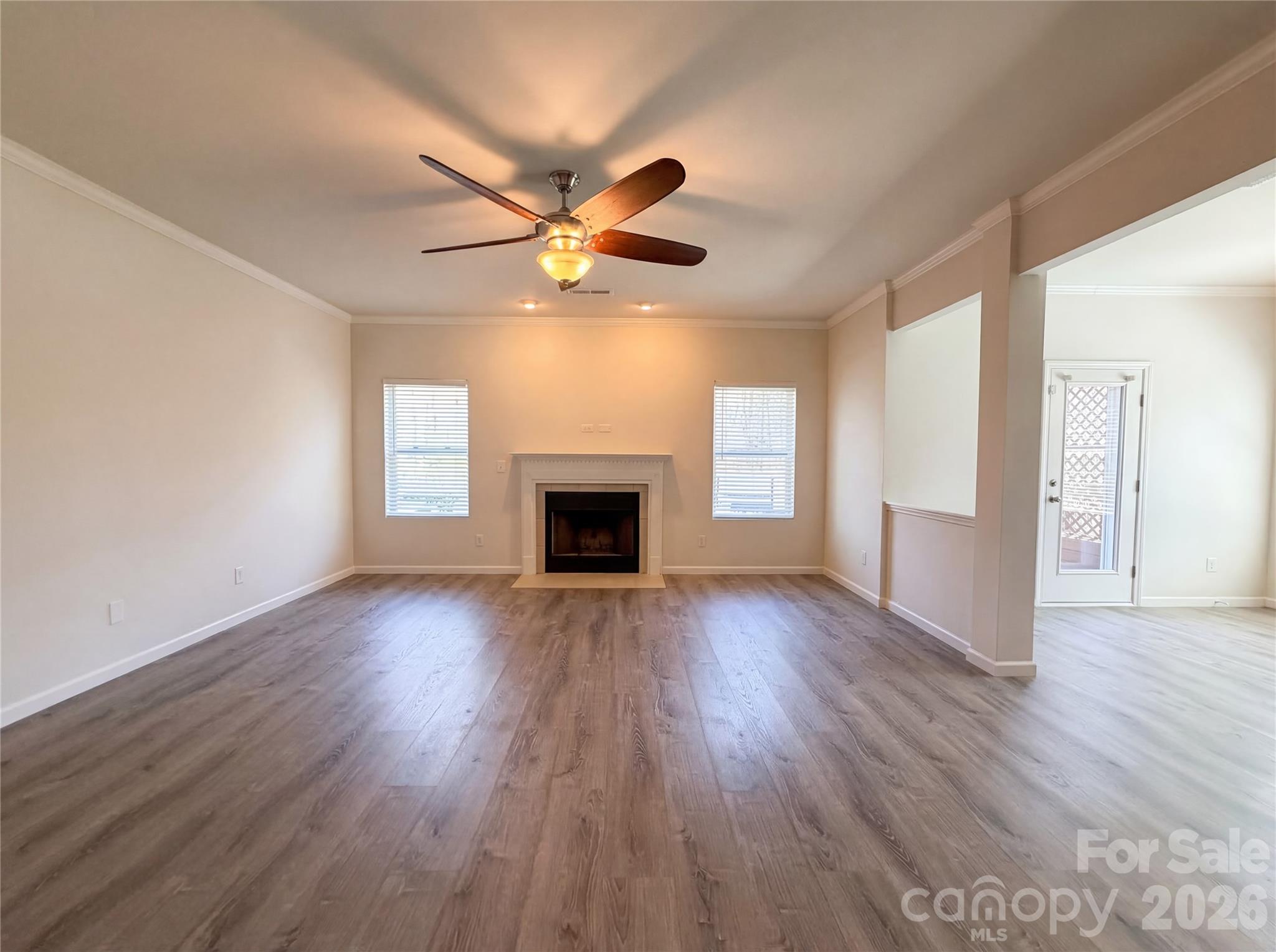 2409 Grinstead Court