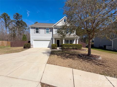 Photo of 2409 Grinstead Court, Clover, SC 29710 (MLS # 4360162)