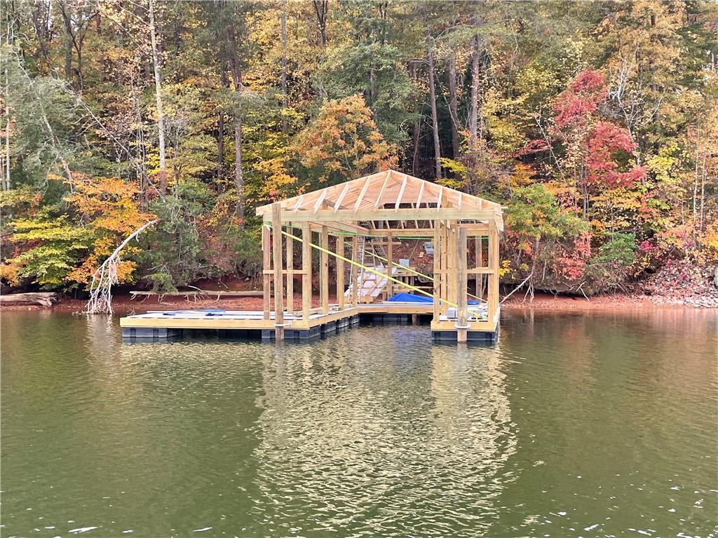 Windemere Island - Land