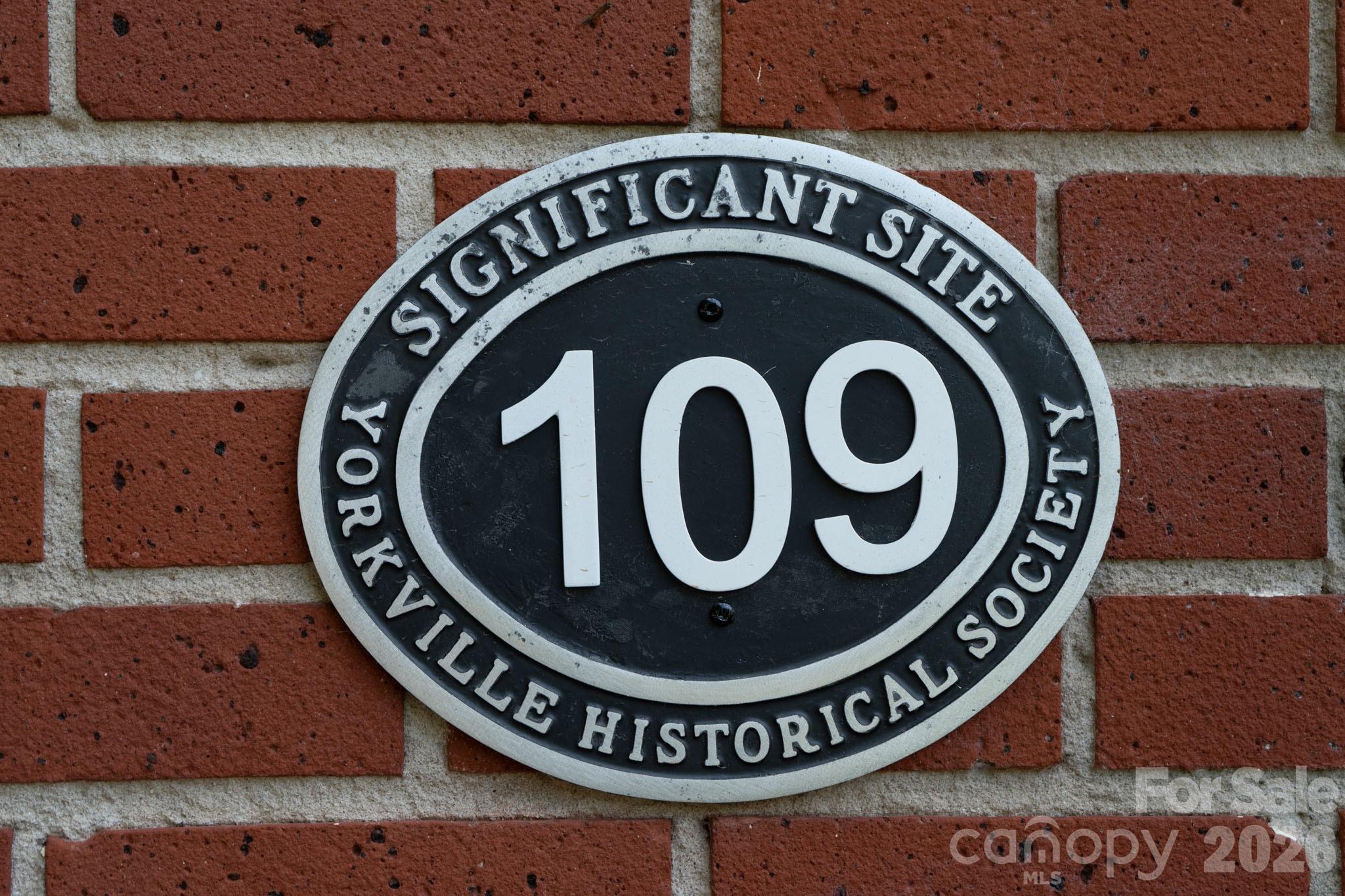 11 Kings Mountain Street
