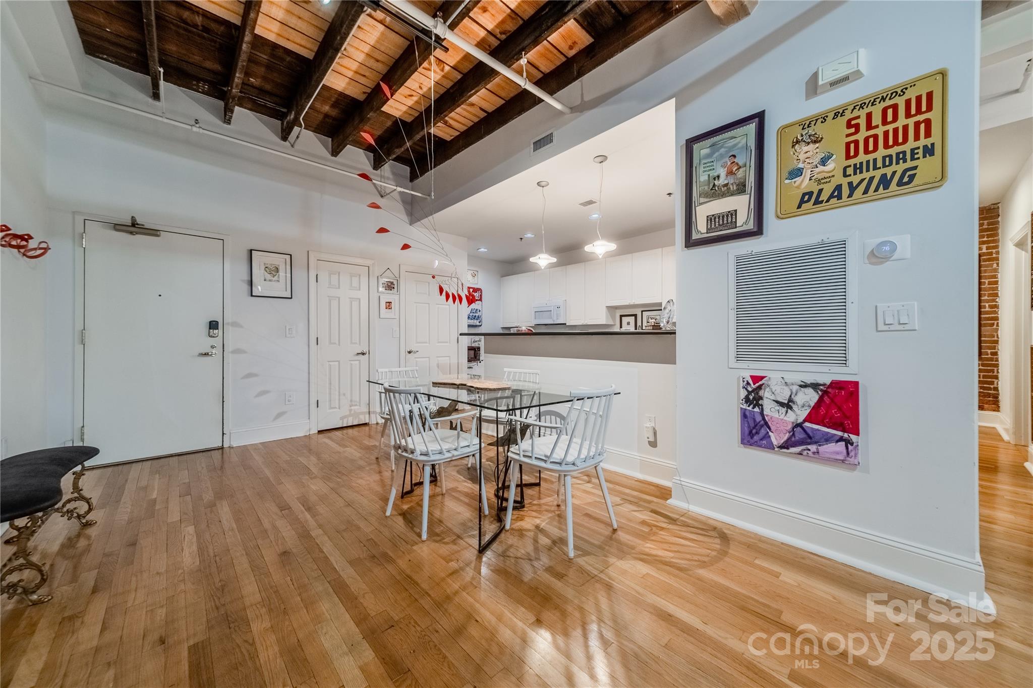 310 Arlington Avenue 317