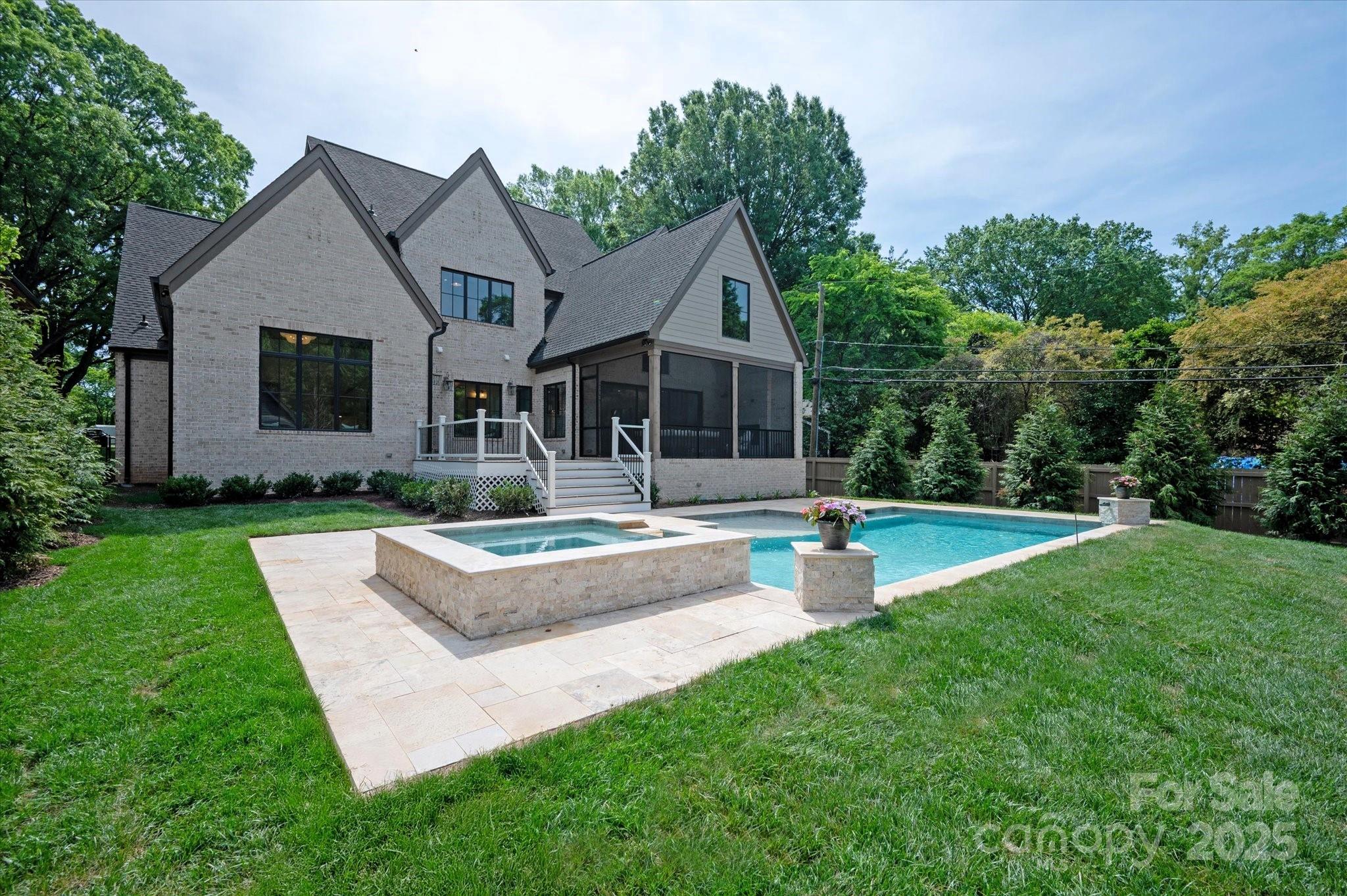 Barclay Downs - Residential