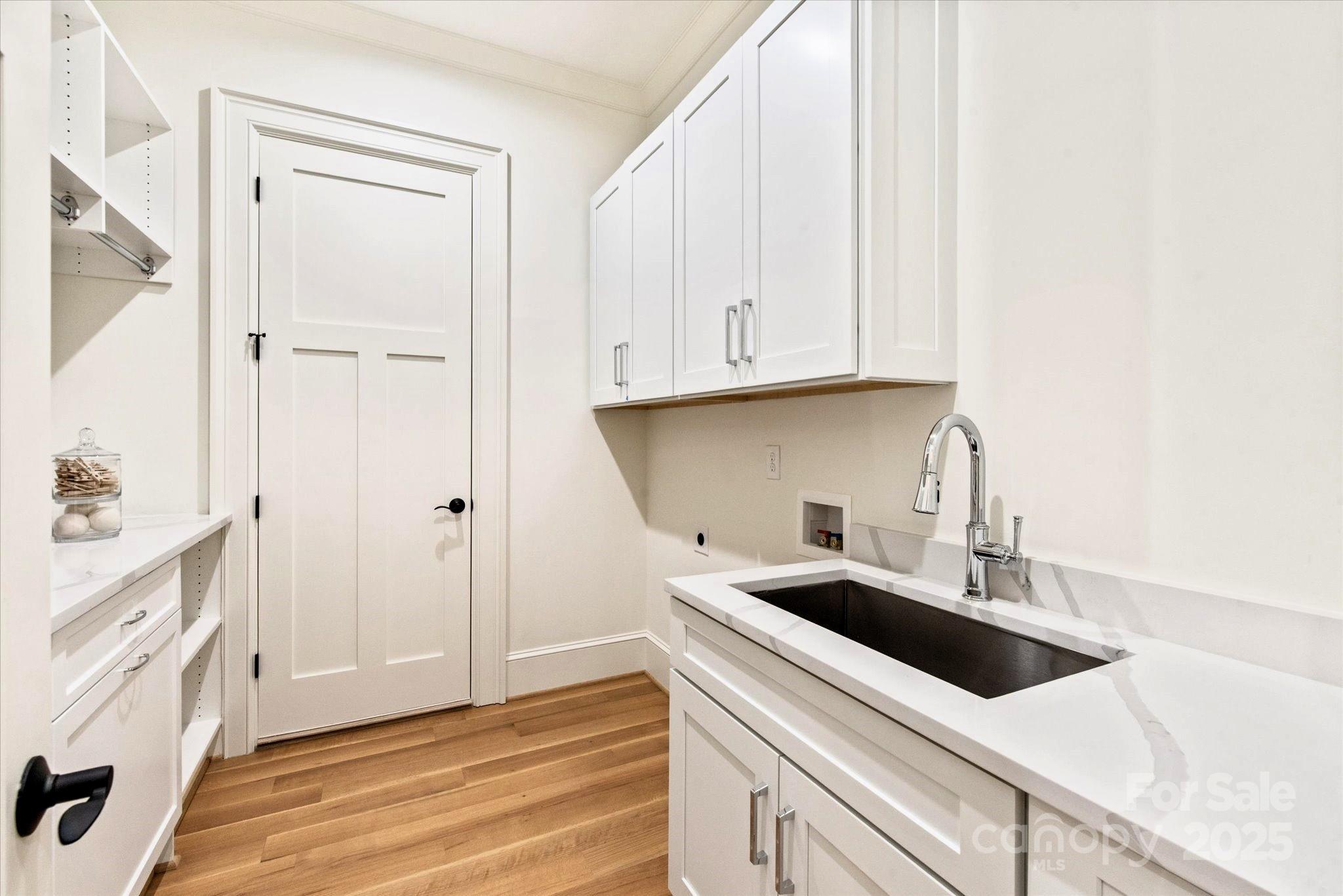 Barclay Downs - Residential