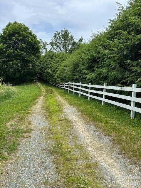 Photo of 1094 US 321 Highway, Sugar Grove, NC 28679 (MLS # 4393319)