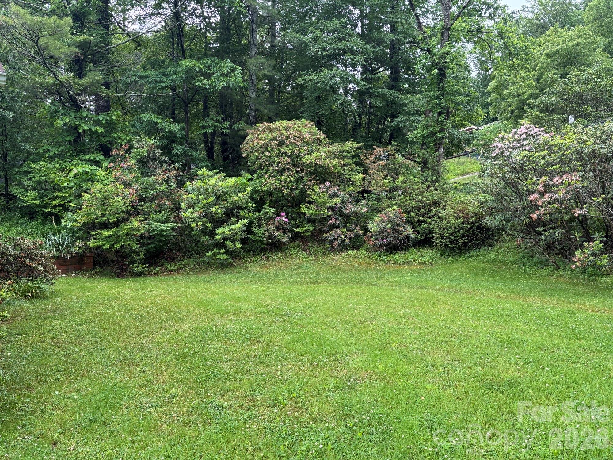 609 Valley Road